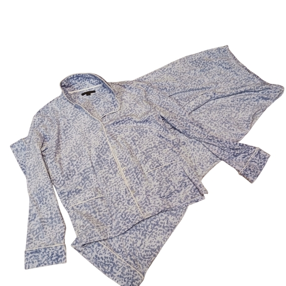 Donna Karan Notch Collar Stretch Velour Pajama Set Ladies Small NWT Comfy WARM - Picture 1 of 7